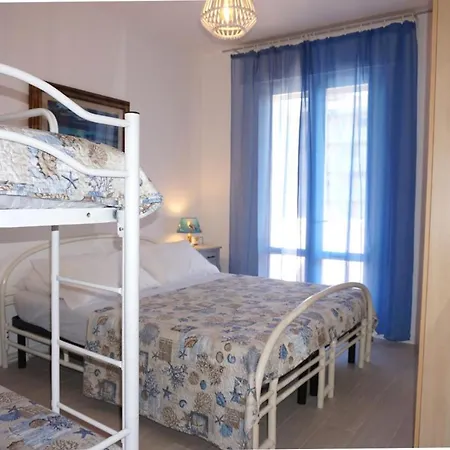 Apartament Ideal Flat Near The - Beahost *